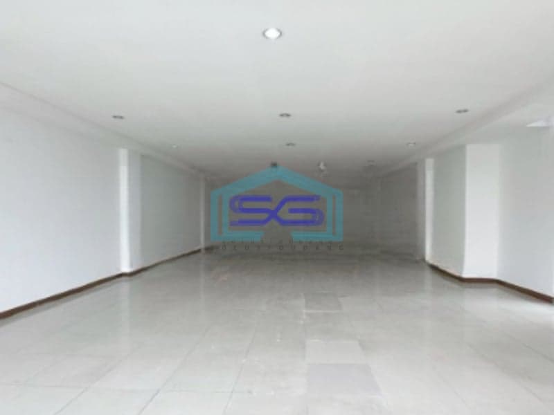 Disewakan Ruko Lokasi Strategis di Tangerang Luas Tanah 160 m2