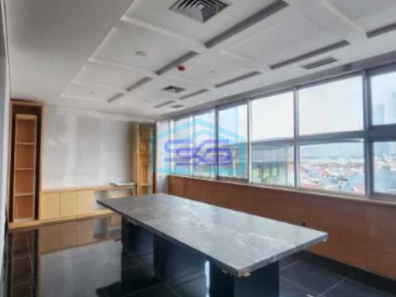 Dijual Kantor Luas Tanah  504 m²  Lokasi Bebas Banjir di Tebet Jakarta Selatan