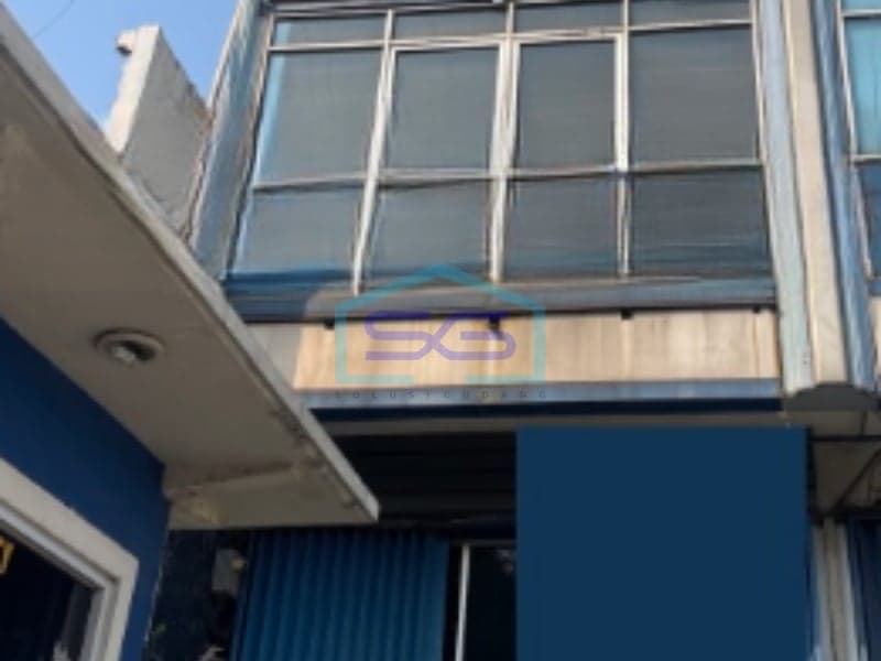 Spacious Commercial Space for Rent 306 sqm Building Area in East Jakarta
