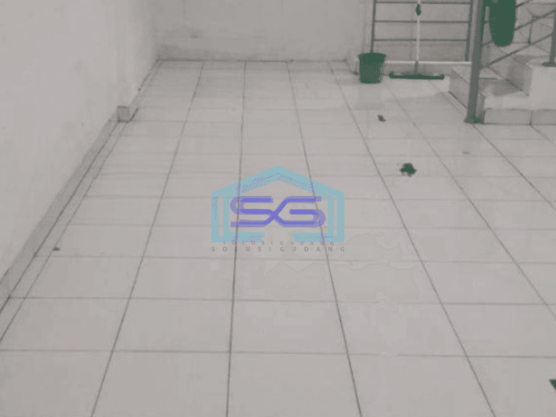 Disewakan Ruko Luas Bangunan  260 m² Hadap Jalan Raya Semanan Jakarta Barat