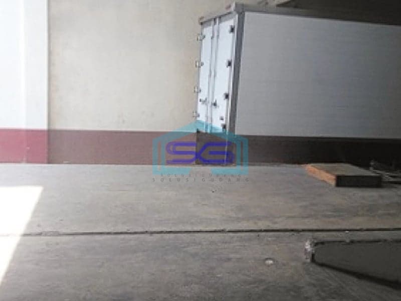 Dijual Gedung Kantor Ada Lift Barang Zona Campuran di Tanjung Duren Jakarta Barat LB 900m2