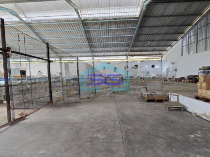Dijual Gudang Lokasi Strategis di Semarang Luas Bangunan  4600 m²