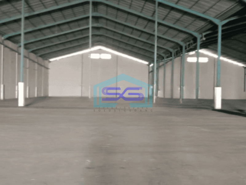 Disewakan Gudang Siap Pakai Luas Bangunan 13500 m² di Surabaya Kota