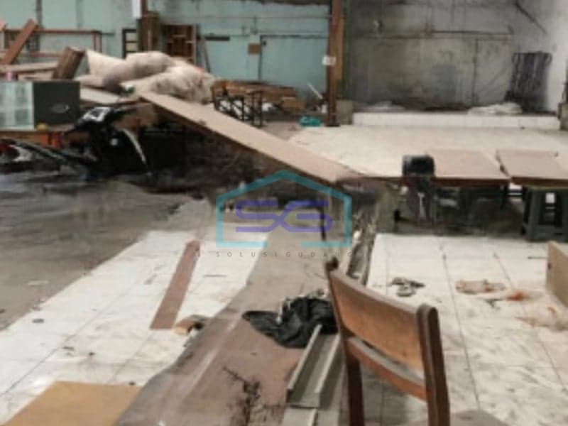 Dijual Gudang Luas Tanah 2300 m² Lokasi di Bandung Kondisi Bagus