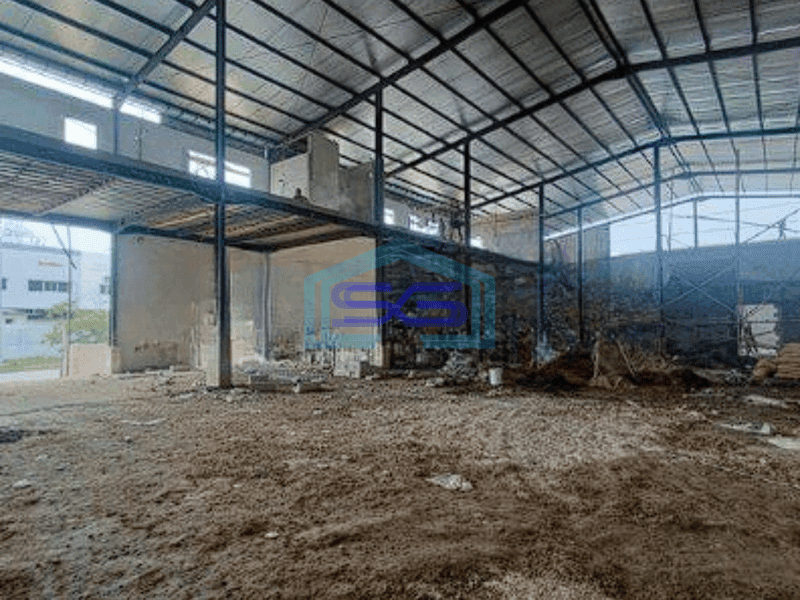 Disewakan Pabrik Baru Dalam Kawasan Lippo Cikarang LT 575m2