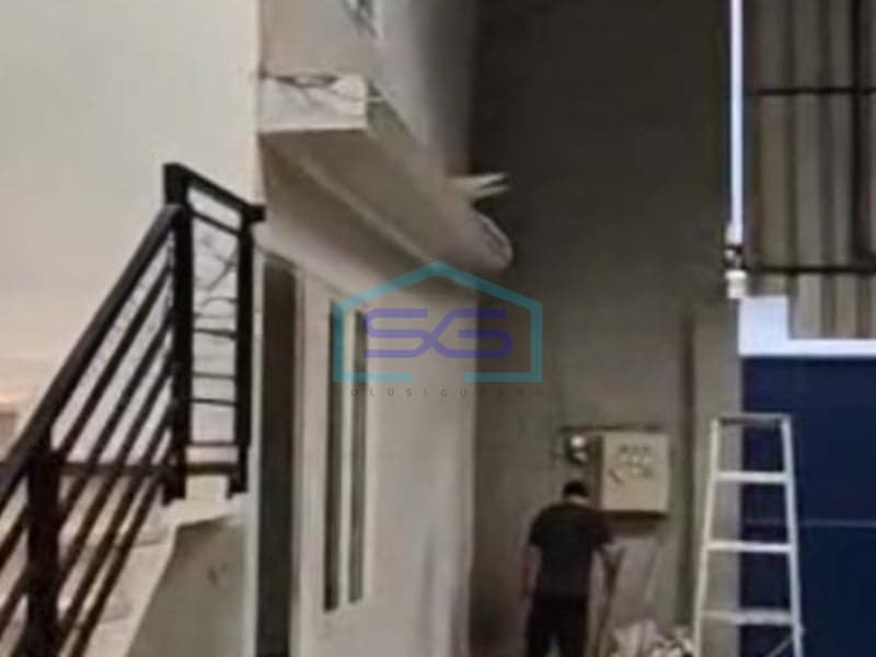 Dijual Gudang Luas Bangunan 660 m² 2 Lantai Lokasi Cipondoh Tangerang