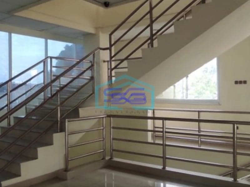 Dijual Kantor Di Raden Saleh , Cikini, Shm Lt 800m Cikini, Jakarta Pusat Luas Bangunan  2500 m²