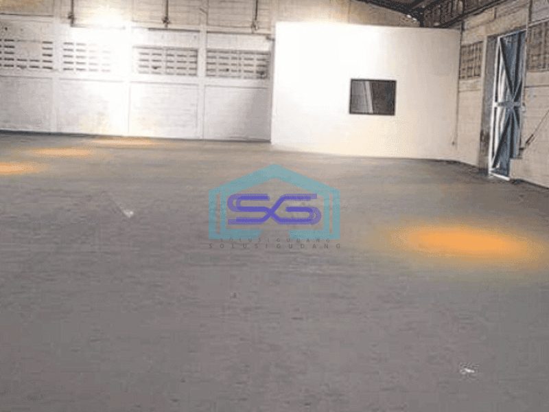 Disewakan gudang bagus 600m2 di Karawaci