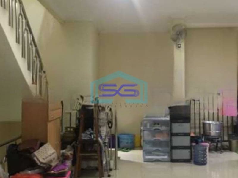 Dijual Ruko Luas Bangunan  168 m² Lokasi Jelambar Jakarta Barat