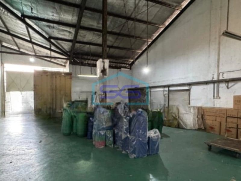 Dijual Gudang 2 Lantai Luas Tanah 1933 m² Lokasi di Benda Tangerang Banten
