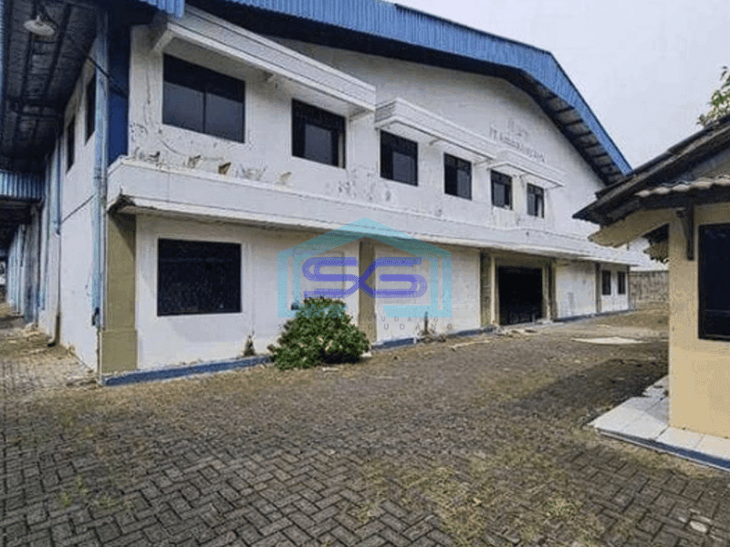 Disewakan Gudang di Kawasan Industri Hyundai Cikarang Bekasi LB 1850m2