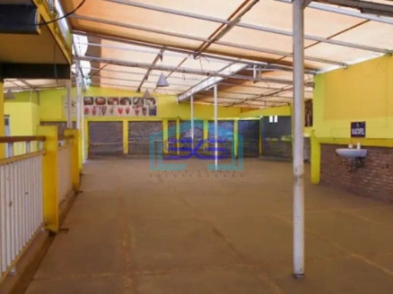 Dijual Ruang Usaha Strategis LB 1428 m2 SHM di Jl. Tole Iskandar Cilodong Depok Jawa Barat