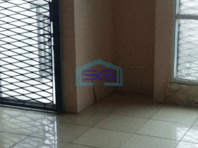 Disewakan Ruko 4 Lantai LB 220 m² Parkiran 2 Mobil di Menteng Jakarta Pusat