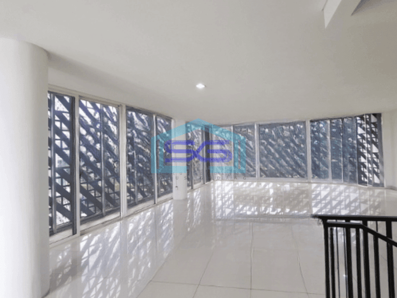 Disewakan Ruko Luas Bangunan  733 m² di BSD City Tangerang Siap Pakai