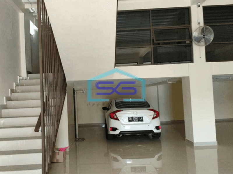 Dijual Ruko baru 18x20 2 lt jl Yos Sudarso Manado cocok buat Gudang Ekspedisi