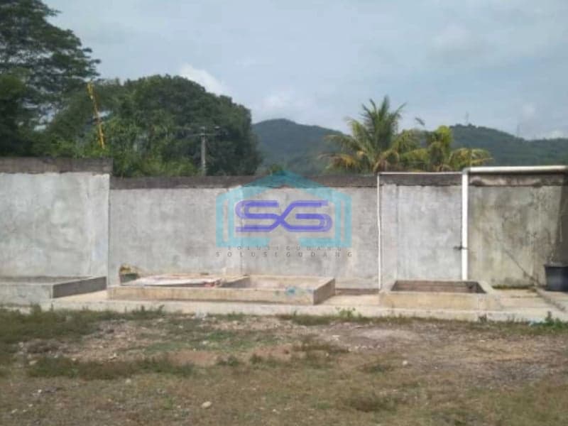 Dijual Gudang Luas di Daerah Jalak Harupat Soreang Bandung Luas Bangunan  2400 m²