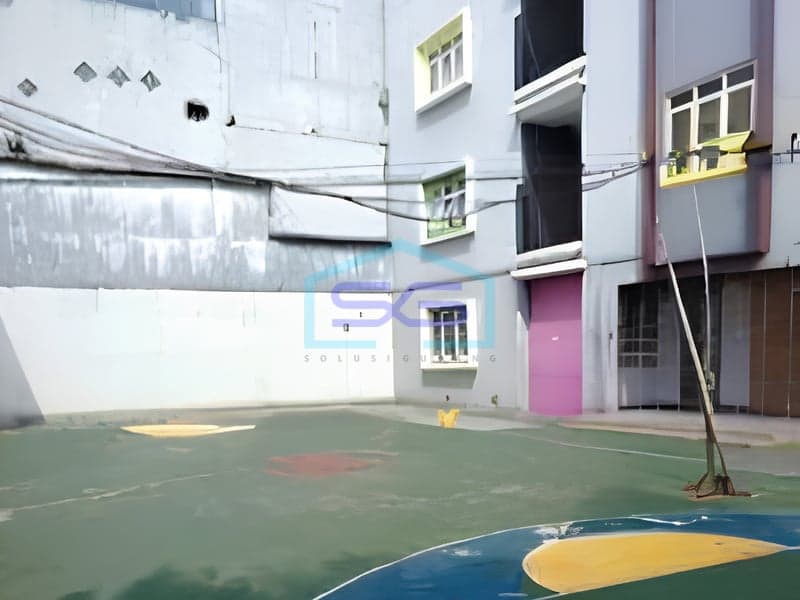 Former School Building for Rent in Margonda Depok, Building Area 975m2