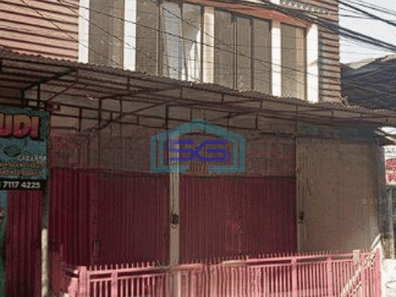 Dijual Ruko Strategis Bangunan Dua Lantai di Surabaya LB 140m2