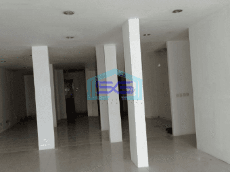 Disewakan Ruko Di Melawai 2 Lantai Di Kebayoran Baru Jakarta Selatan Luas tanah 260 m2