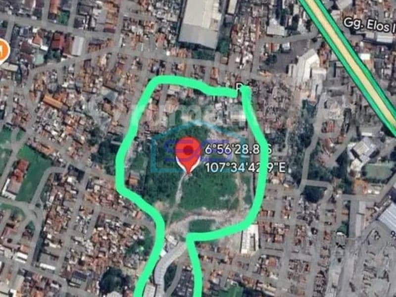 万隆西爪哇加林欣大道旁出售策略性大面积土地，土地面积49000平方米
