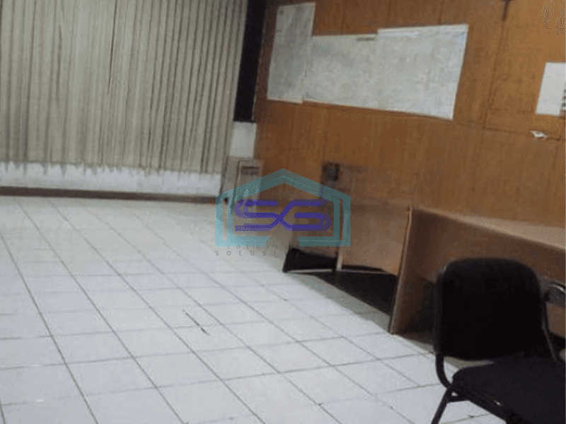 Disewakan Ruko Luas Bangunan 186 m² Lokasi Strategis di Kalideres Jakarta Barat