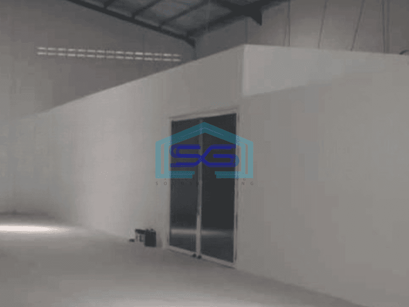 Dijual Gudang Siap Pakai Luas Bangunan 525 m2 Lokasi Teluk Naga Tangerang