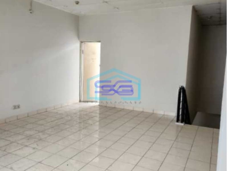 Dijual Ruko 2,5 Lantai Golden Boulevard Bsd Tangerang Luas Bangunan  162 m²