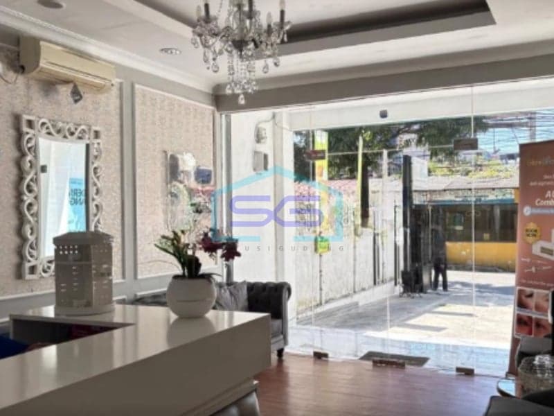 Disewakan Ruko Area Ramai Siap Usaha di Suci Padasuka, Bandung LB 120 m²