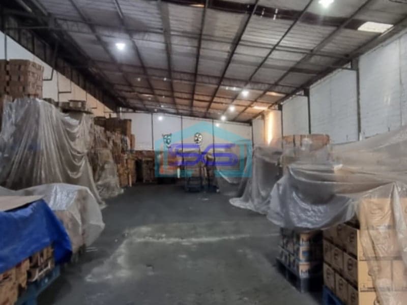 Dijual Gudang Akses Container Jalan Raya Narogong Bekasi Luas Tanah 4200m2