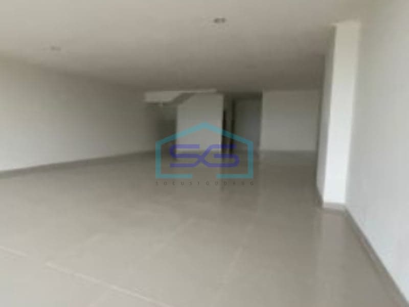Disewakan Ruko Luas Bangunan 432 m² 3 Lantai Lokasi di Jakarta Utara