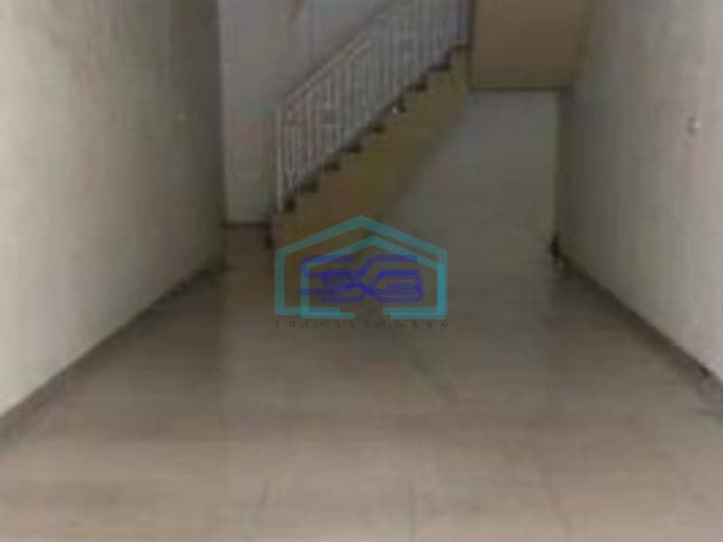 Disewakan Ruko 2 Lantai Luas Tanah  100 m² Lokasi Surabaya