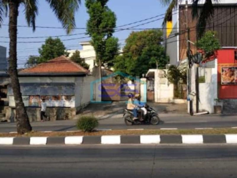Dijual Ruang Usaha Ex Kantor di Pasar Minggu Jakarta Selatan LT 1098m2