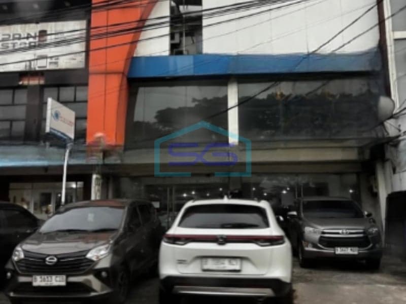 Disewakan Ruko BSD Pinggir Jalan Tangerang Selatan Luas Bangunan 450m2