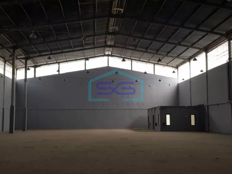 Disewakan gudang di sentul luas bangunan 1600m
