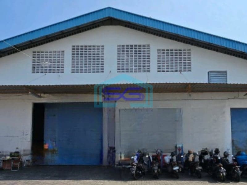Disewakan Gudang  Lokasi Bebas Banjir Siap Huni di Semarang Tengah Akses Tronton
