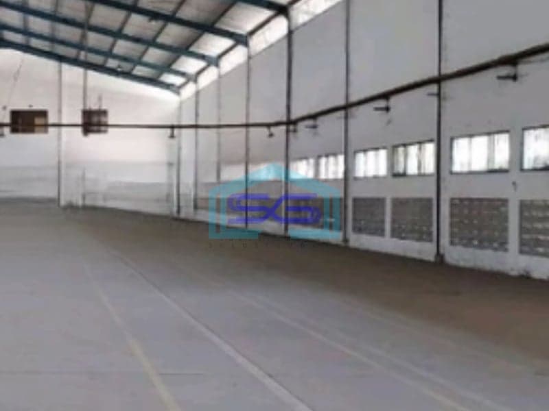 Disewakan Gudang Luas Tanah 12150 m² Lokasi di Waru Surabaya