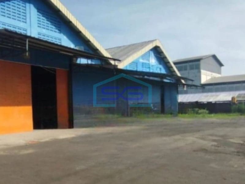 Disewakan Gudang Ada Loading Dock Luas Bangunan 2660 m² Lokasi di Bogor