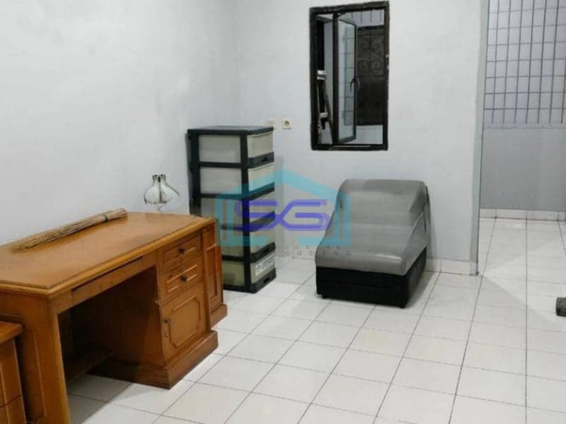 Dijual Cepat Ruko 3 Lantai di Cendrawasih Raya Cengkareng Jakarta Barat LB 198m2