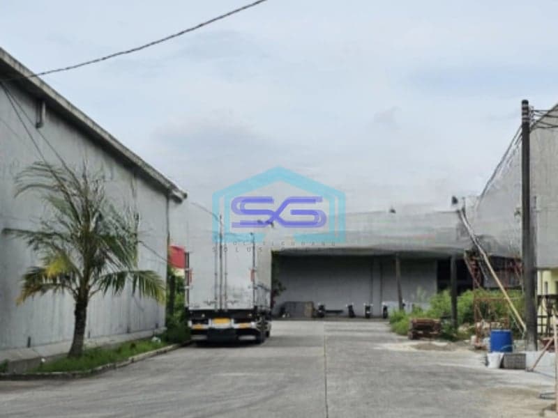 Dijual Gudang Luas Tanah 450 m² Lokasi Jatake Tangerang