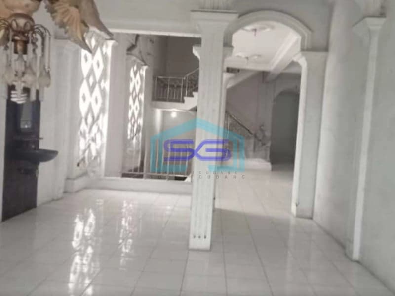 Dijual Ruko Strategis Ahmad Yani Indramayu Luas Bangunan  706 m²