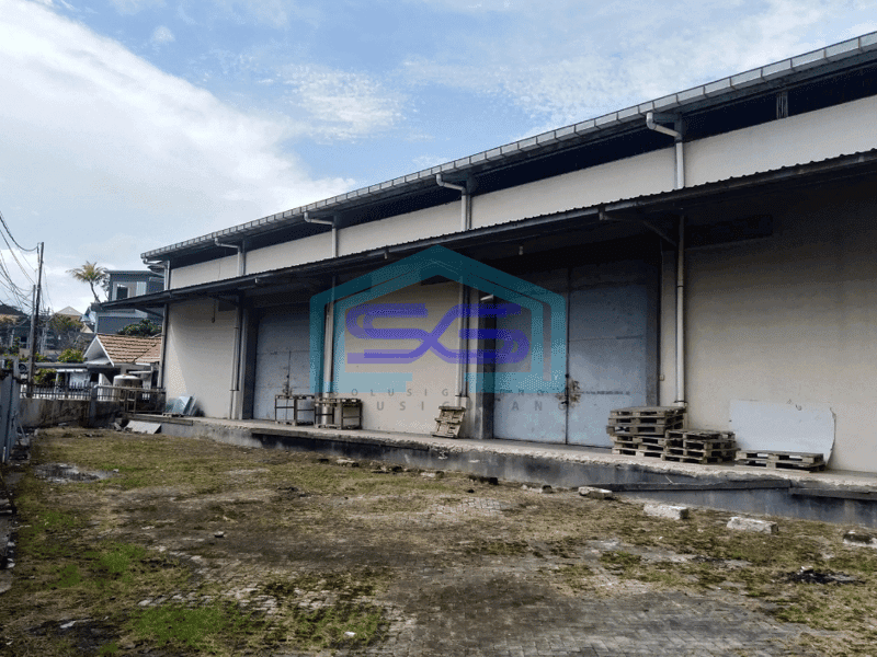 DIJUAL GUDANG STRATEGIS DI JALAN SIAGA