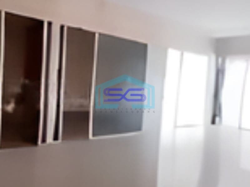 Disewakan Ruko 2 Lantai Siap Usaha Nol Jalan Raya Wiyung Menganti Surabaya LB 850m2