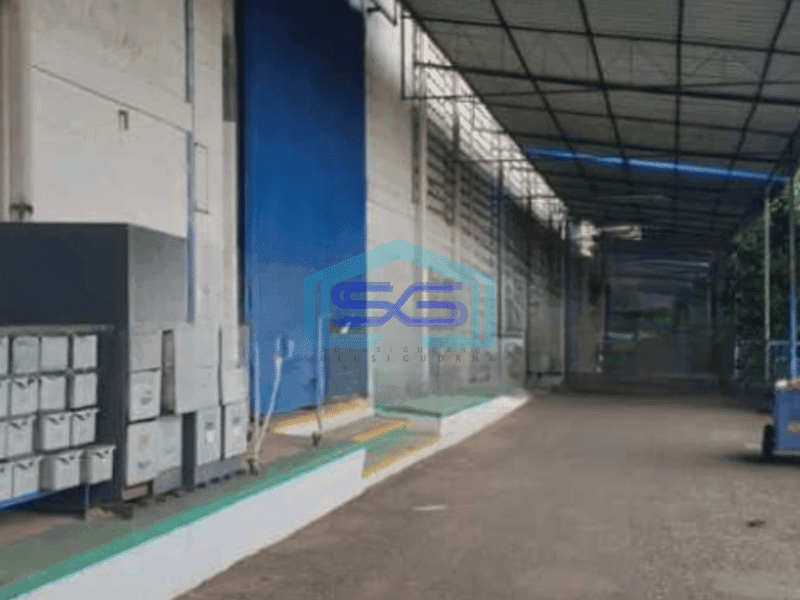 Dijual Pabrik Lokasi Sangat Strategis Pinggir Jalan Raya Cikiwul Bekasi Luas Bangunan 15000 m²