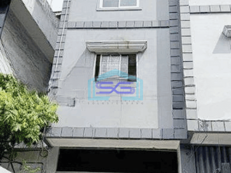 Disewakan Ruko 4 Setengah Lantai di Cideng Jakarta Pusat LB 324m2