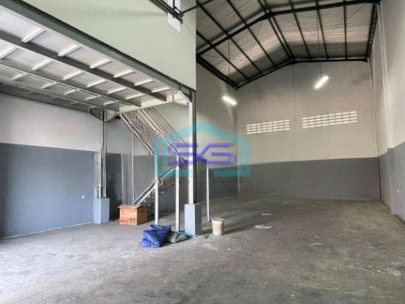 Disewakan Gudang baru di Bispark Cakung termurah Jakarta Timur