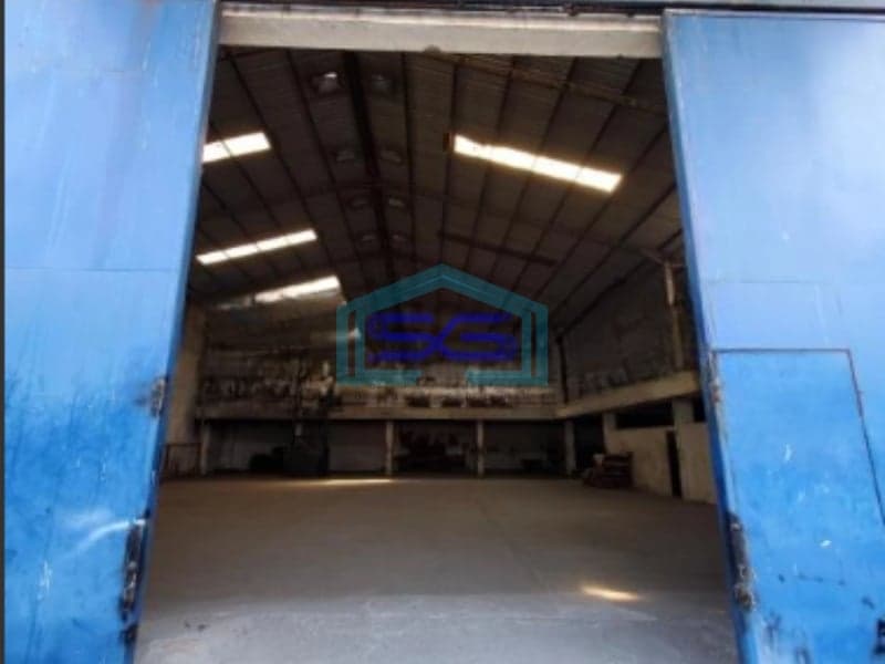 DIjual Gudang Di Simomulyo Siap Pakai Truck Ban Dobel Dkt Margomulyo Luas Bangunan  957 m²