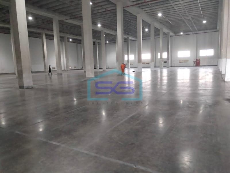 DISEWAKAN GUDANG MODERN LOKASI STRATEGIS DI SURABAYA