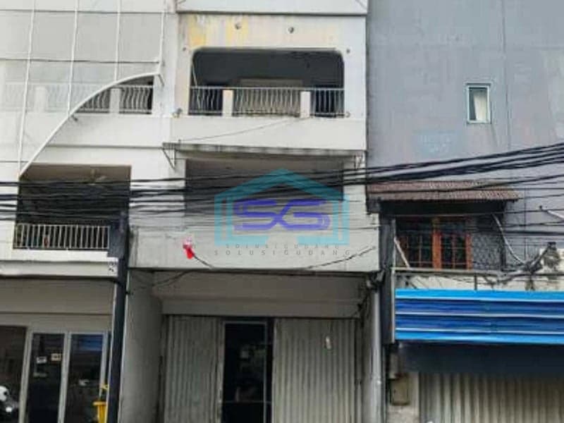 Disewakan Ruko 3 Lantai di Jalan Utama Galaxy, Bekasi LB 270m2