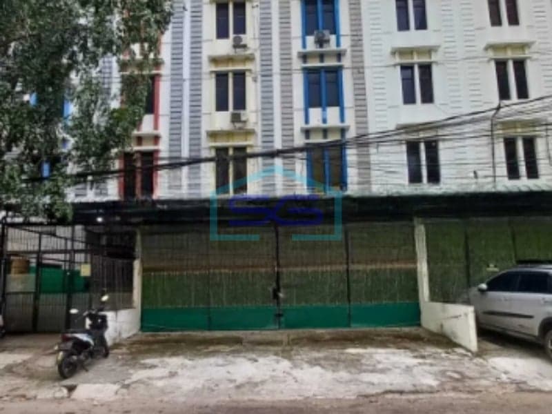 Disewakan Ruko di Jalan Semangat, Jakarta Barat Luas Tanah 44 m2