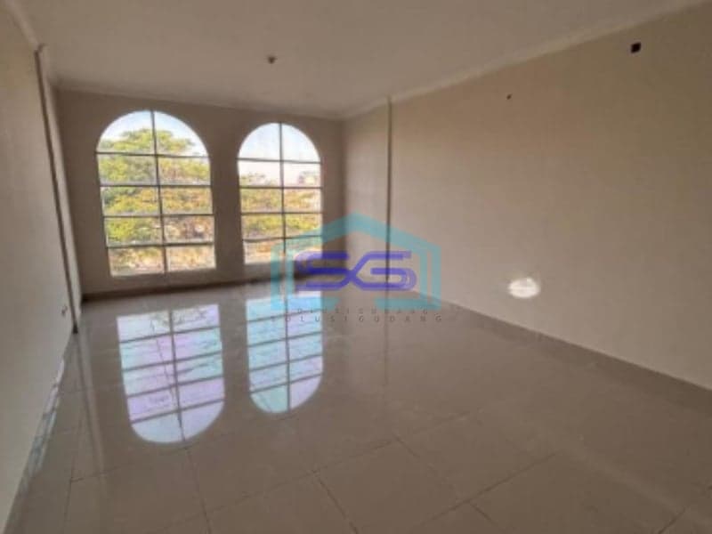 Dijual Ruko Siap Huni di Jakarta Barat Luas Bangunan 250m2